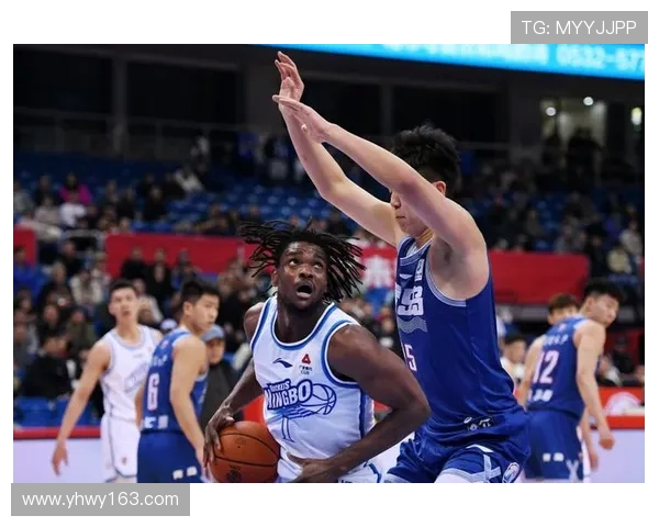 黄海之滨激情对决：CBA篮球与青岛足球荣耀激烈碰撞